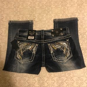 NEW WITH TAG Miss Me Cuffed Capris